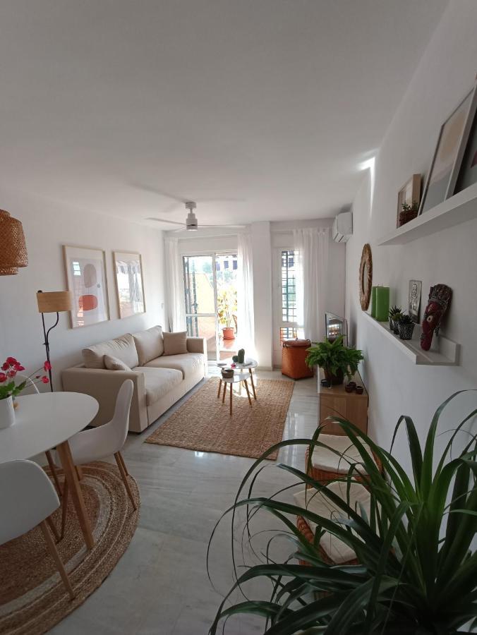 Апартаменти Vista Azul Torremolinos - Carihuela Екстер'єр фото