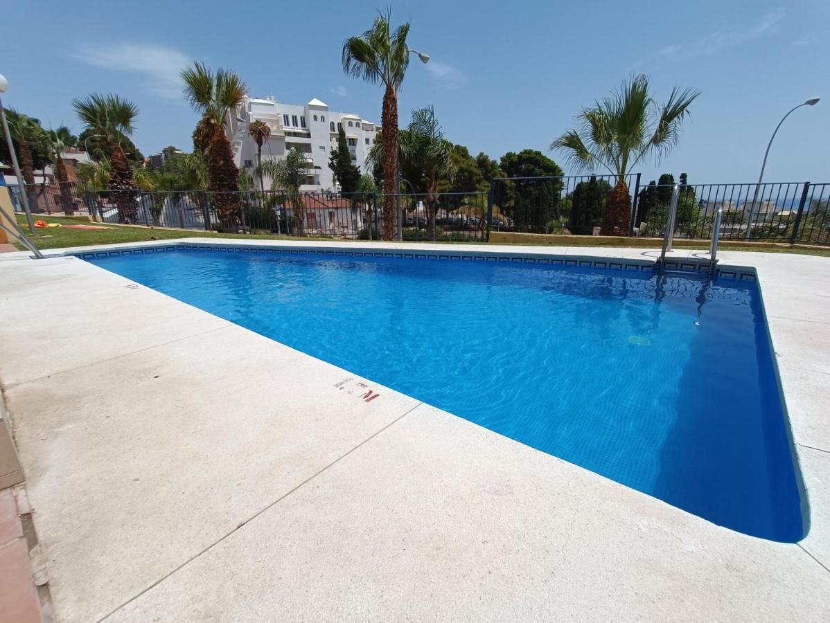Апартаменти Vista Azul Torremolinos - Carihuela Екстер'єр фото